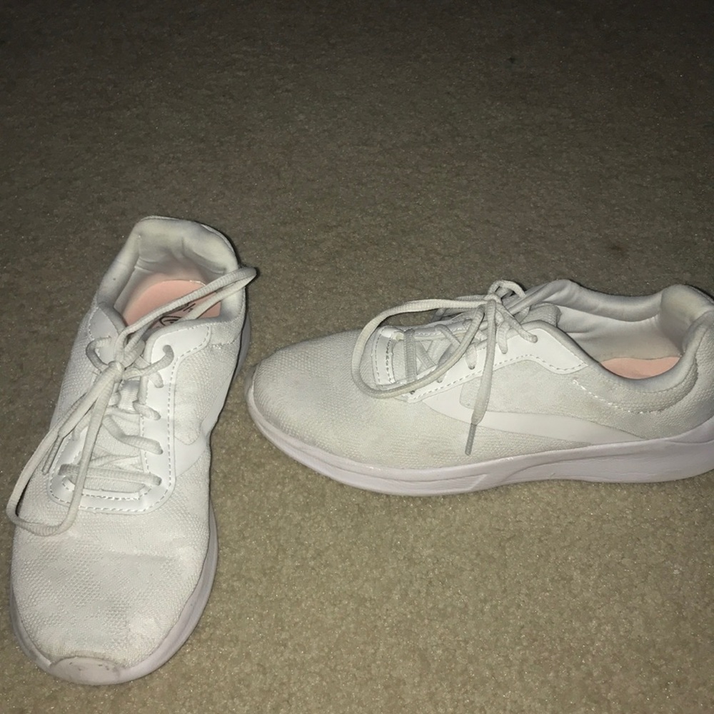 Running shoes